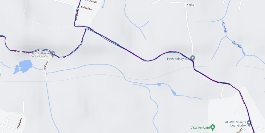 Záznam trasy Garmin Venu 3 (fialová). Zdroj: Google Maps