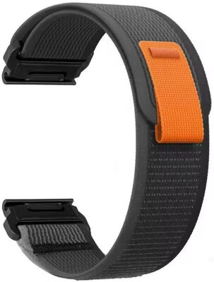 QuickFit remienok 22 mm, nylonový, čierno-sivý, suchý zips (Garmin Fenix 7/6/5, Epix 2, MARQ 2 atď.)